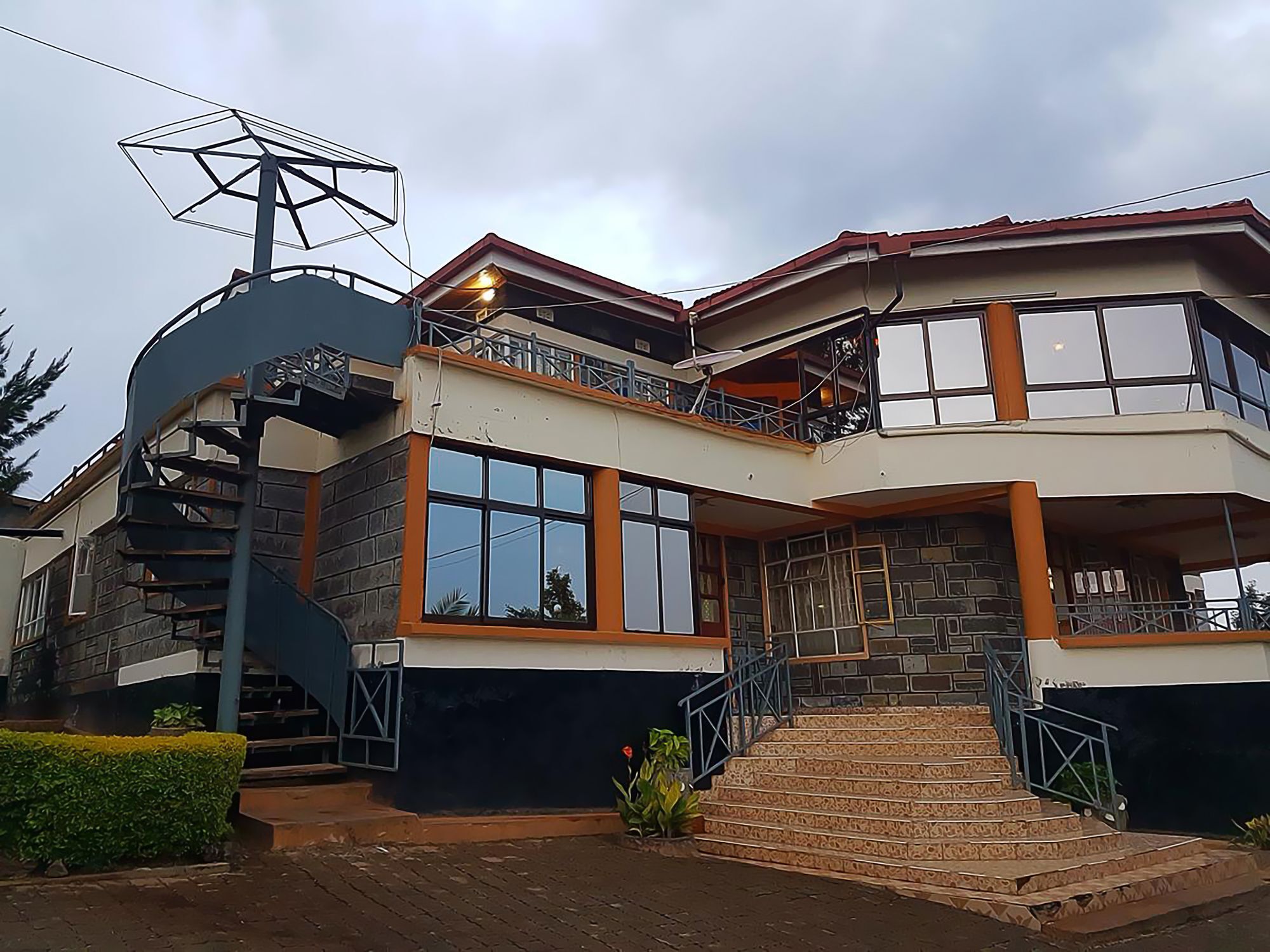 Apex Resort Nakuru Exterior foto